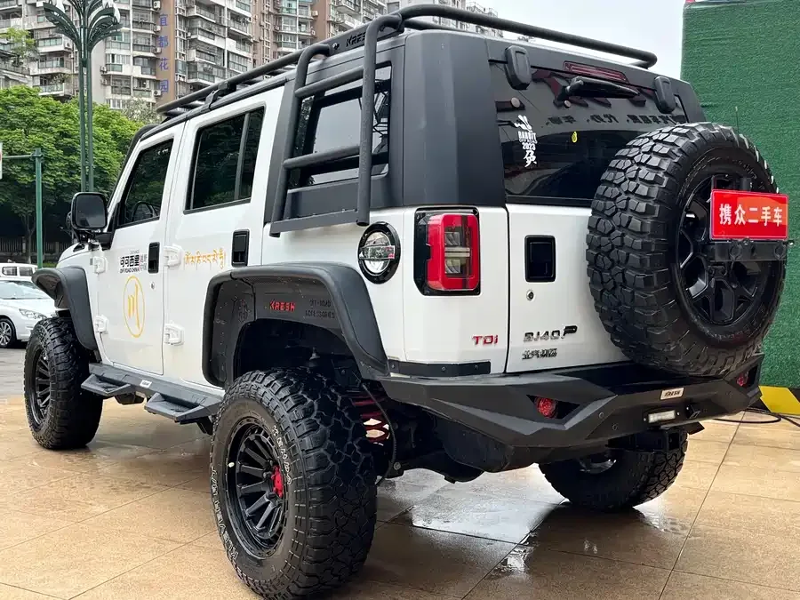 BAIC BJ40 Beijing Off-road BJ40 2023 2.0D Automatic 4WD Blade Hero Edition Knight Edition 2022 — миниатюра 4