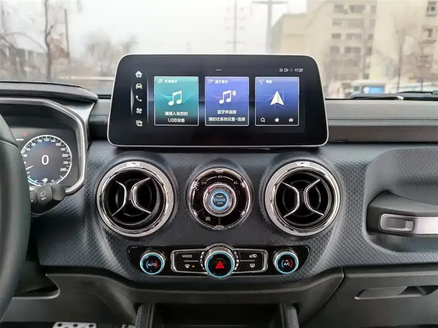 BAIC BJ40 Beijing Off-road BJ40 2023 2.0D Automatic 4WD Blade Hero Edition Knight Type (Front and Rear Electric Locks) 2023 — миниатюра 4