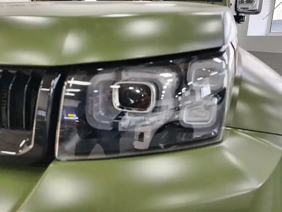 BAIC BJ40 Beijing Off-road BJ40 2021 2.0D Automatic 4WD Blade Hero Edition Knight Edition 2023 — миниатюра 5