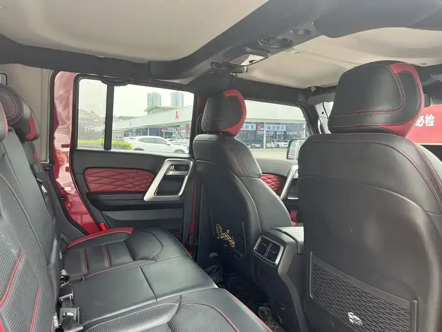 BAIC BJ40 Beijing Off-road BJ40 2020 2.0T Automatic 4WD City Hunter Edition Knight Edition 2022 — миниатюра 4