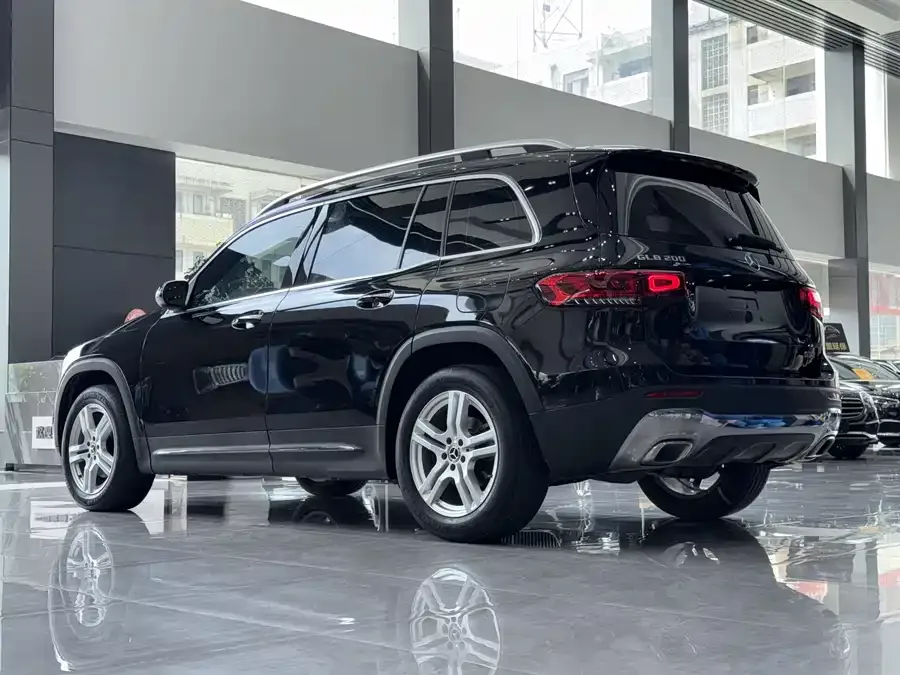 Mercedes-Benz GLB-Class Mercedes-Benz GLB 2022 GLB 200 Dynamic 2022 — миниатюра 3
