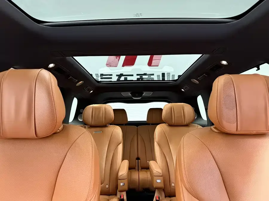 AITO M9 M9 2024 Extended Range Ultra Edition 42kWh 6-seater Edition 2024 — миниатюра 4