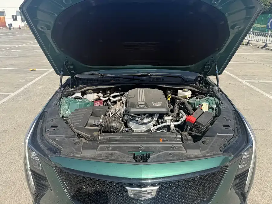 Cadillac CT5 2025 28T Track Performance Edition 2025 — миниатюра 2