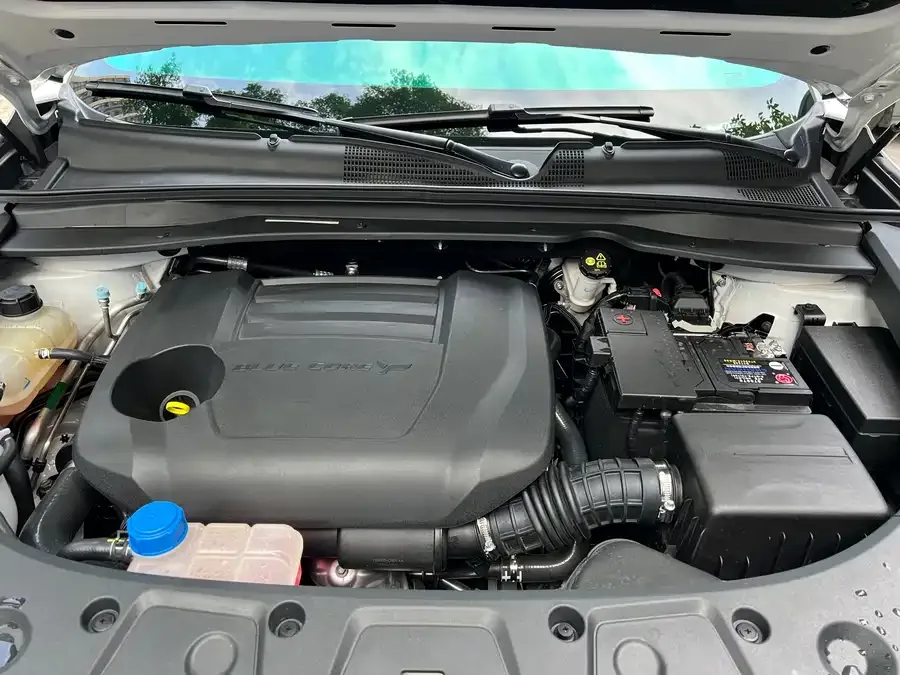 Changan UNI-K Changan UNI-K 2024 2.0T 2WD Global Edition 2025 — миниатюра 2