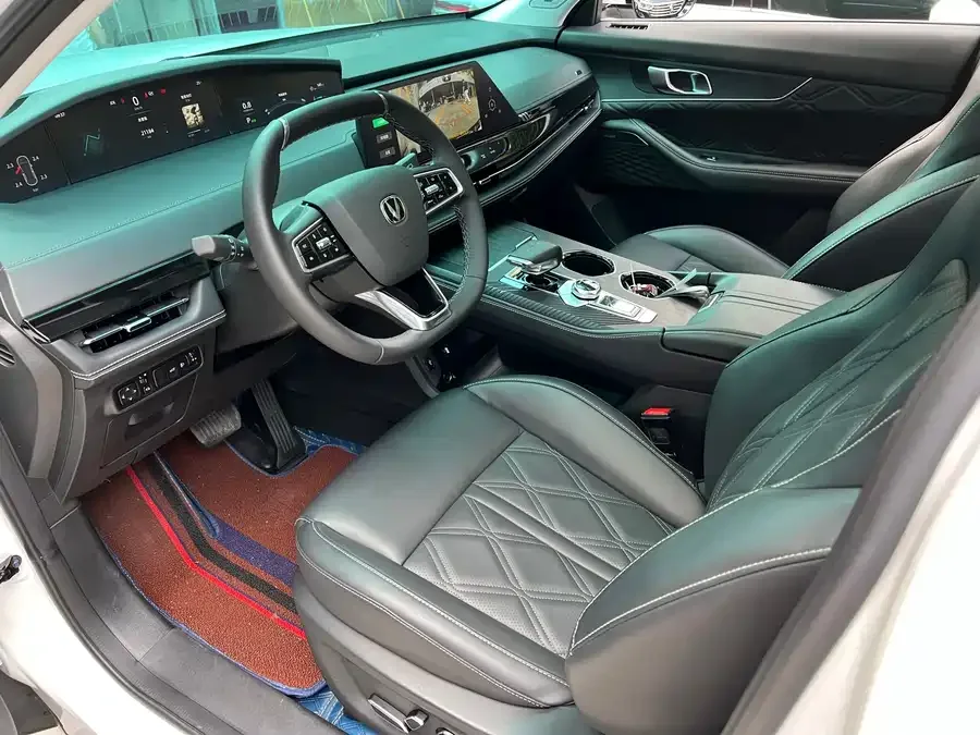 Changan UNI-K Changan UNI-K 2024 2.0T 2WD Global Edition 2025 — миниатюра 3