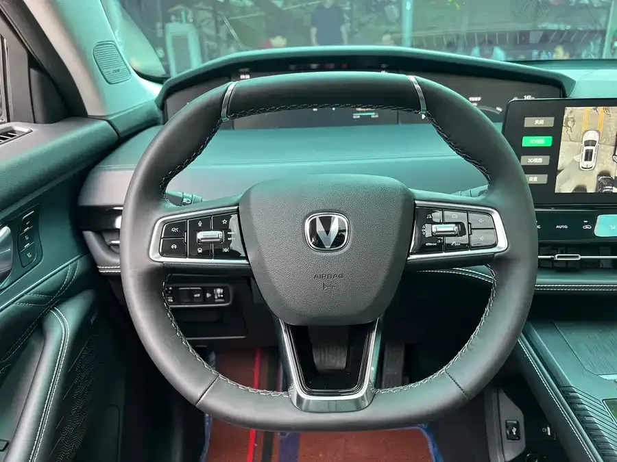 Changan UNI-K Changan UNI-K 2024 2.0T 2WD Global Edition 2025 — миниатюра 4