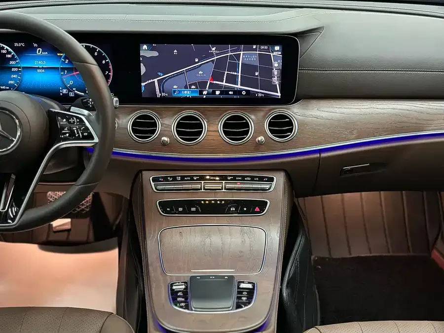 Mercedes-Benz E-Class Mercedes-Benz E-Class 2023 E 300 L Luxury Edition 2023 — миниатюра 4