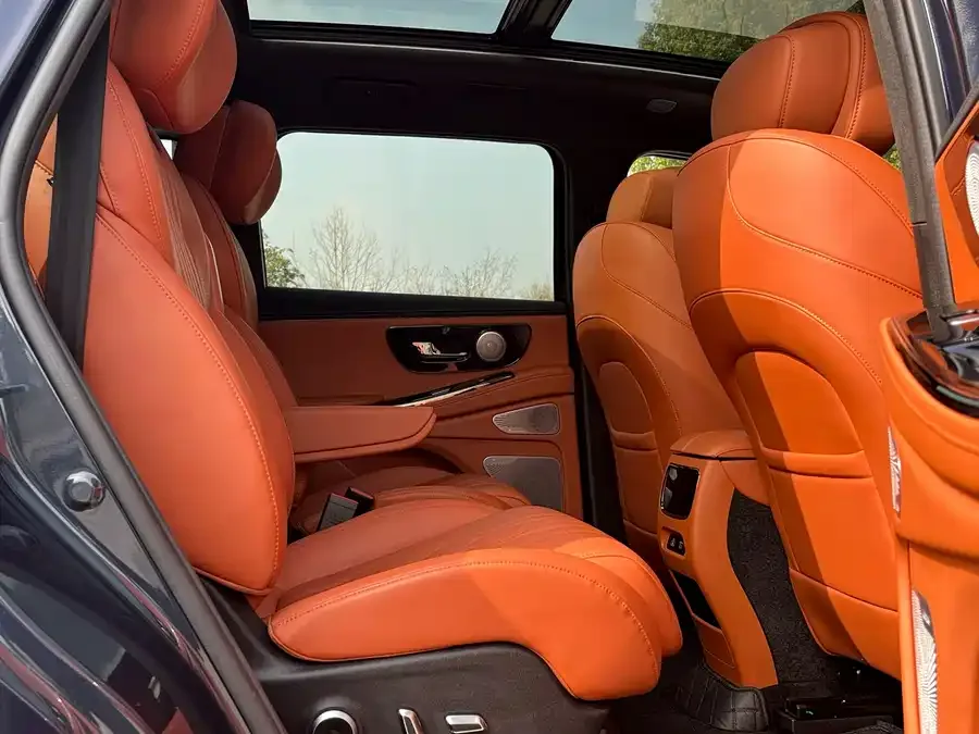 Exeed Moon C-DM Xingtu Lanyue C-DM 2025 Model 180 Ultra Long Range Ultra 4WD 6 Seats 2025 — миниатюра 3