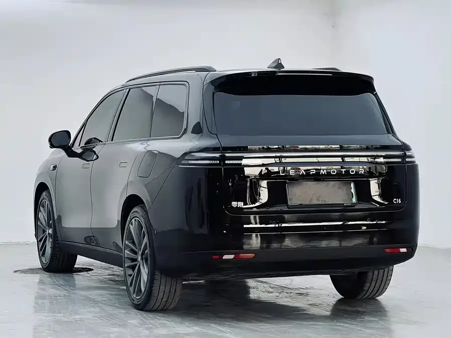 Leapmotor C16 Leapmotor C16 2024 Pure Electric 580 Premium Edition 2025 — миниатюра 4