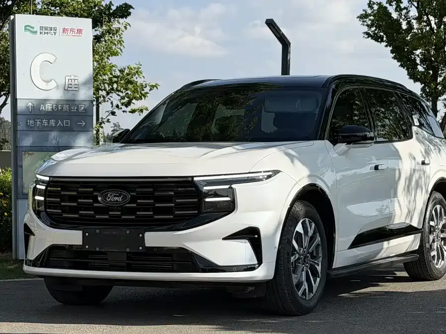 Ford Edge 2023