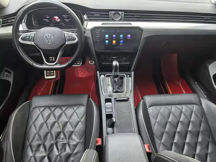 Volkswagen Magotan GTE plug-in hybrid Magotan GTE plug-in hybrid 2022 GTE luxury model 2023 — миниатюра 4