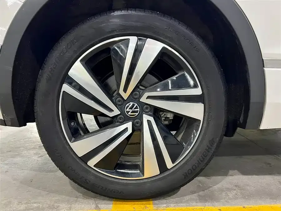 Volkswagen Tiguan X Tiguan X 2022 330TSI 2WD Enjoy Edition 2022 — миниатюра 5