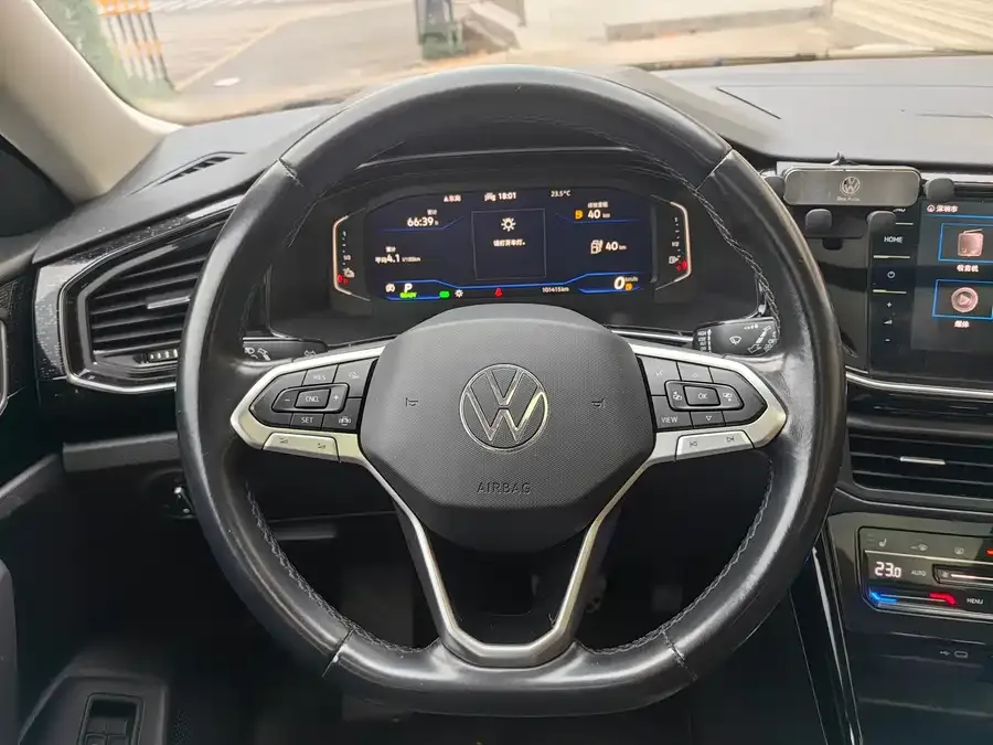 Volkswagen Tayron GTE plug-in hybrid Tanyue GTE plug-in hybrid 2022 1.4T luxury model 2022 — миниатюра 3