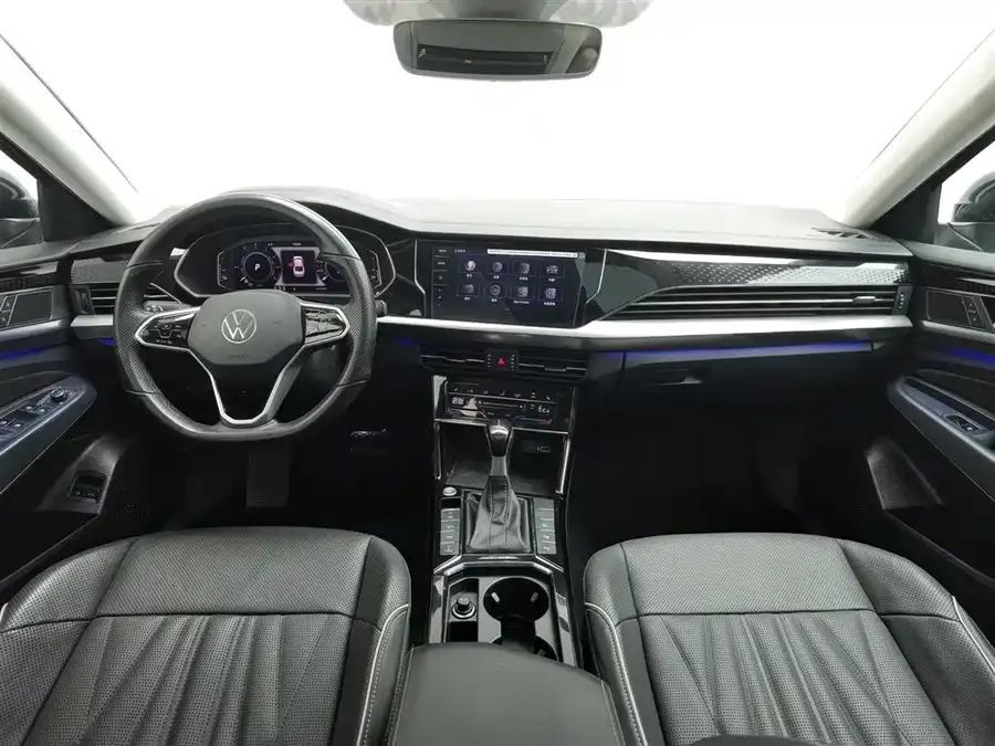 Volkswagen Passat New Energy Passat New Energy 2022 430PHEV Hybrid Luxury Edition 2022 — миниатюра 2