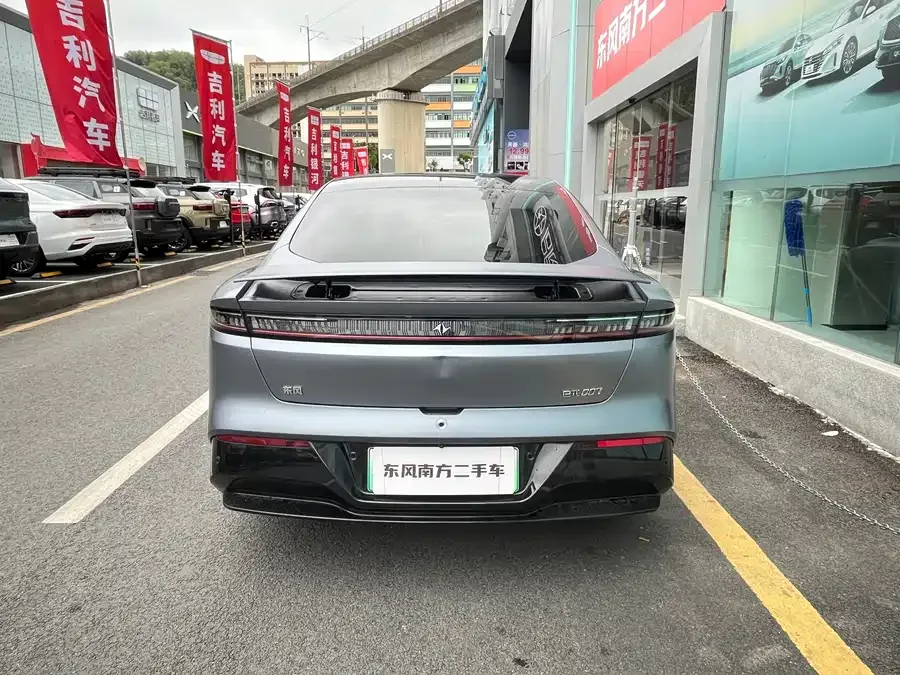 Dongfeng e007 e007 2024 pure electric 540 four-wheel drive Max version 2024 — миниатюра 2