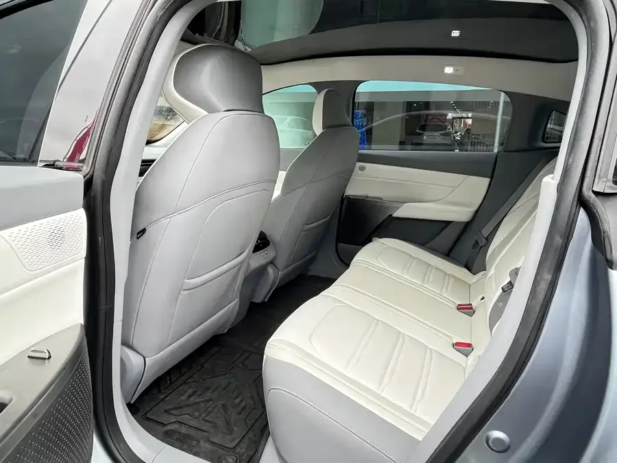 Dongfeng e007 e007 2024 pure electric 540 four-wheel drive Max version 2024 — миниатюра 3