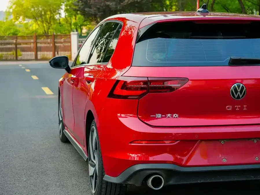 Volkswagen GOLF GTI Golf GTI 2021 380TSI DSG GTI 2022 — миниатюра 3
