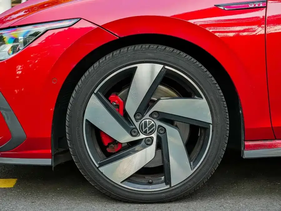 Volkswagen GOLF GTI Golf GTI 2021 380TSI DSG GTI 2022 — миниатюра 4