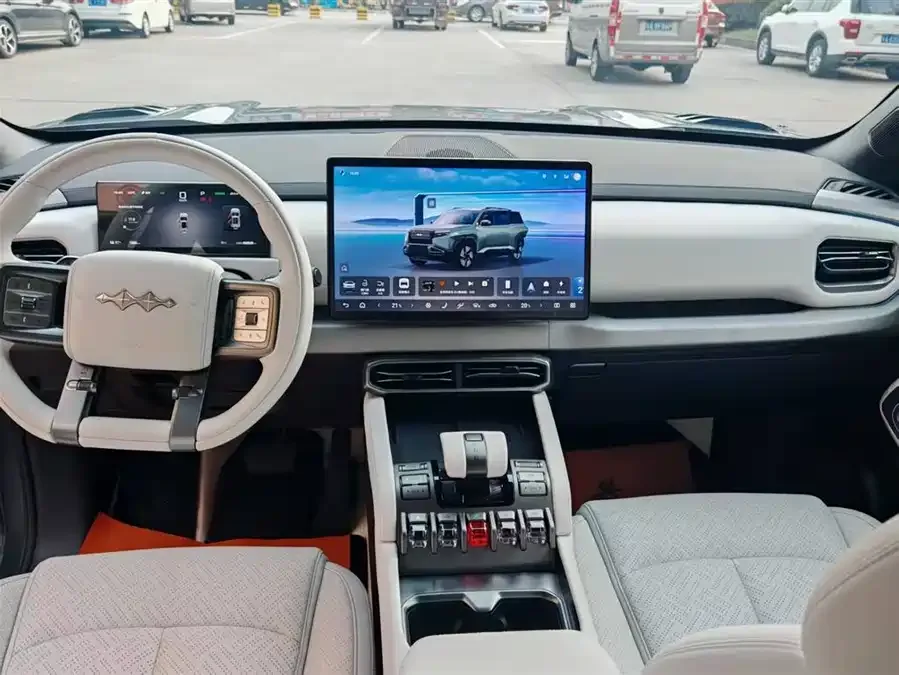 BYD Leopard Titanium 3 Titanium 3 2025 501KM 4WD Max Edition 2025 — миниатюра 5