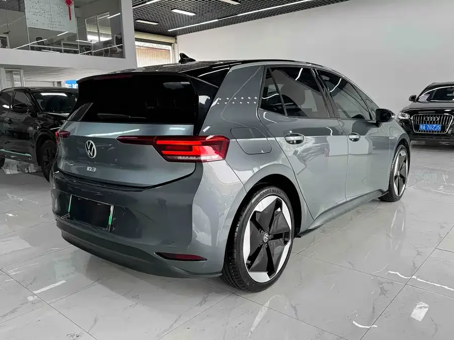 Volkswagen ID.3 Volkswagen ID.3 2023 Upgraded Pure Smart Edition 2023 — миниатюра 3