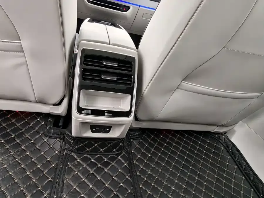 Volkswagen ID.7 VIZZION Volkswagen ID.7 VIZZION 2024 First Edition 2024 — миниатюра 4
