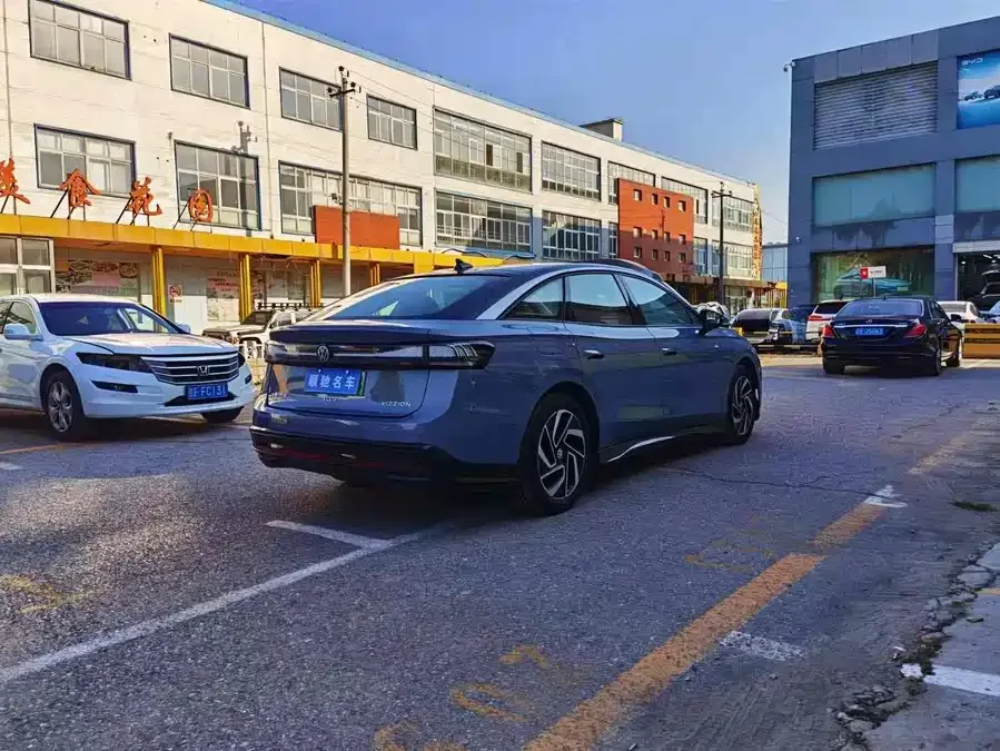 Volkswagen ID.7 VIZZION Volkswagen ID.7 VIZZION 2024 First Edition 2024 — миниатюра 5