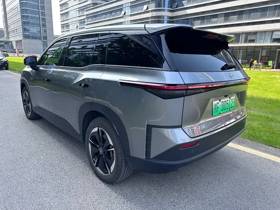 Toyota BZ3X Bozhi 3X 2025 520 Pro 2026 — миниатюра 5