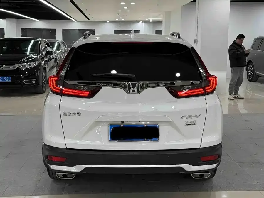 Honda CR-V 2021 240TURBO CVT 2WD Fashion Edition 2022 — миниатюра 2