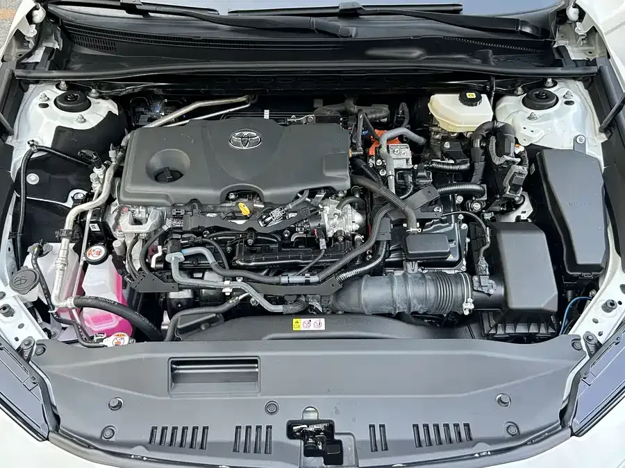 Toyota Camry Camry 2024 Hybrid 2.5HG Premium Edition 2024 — миниатюра 5