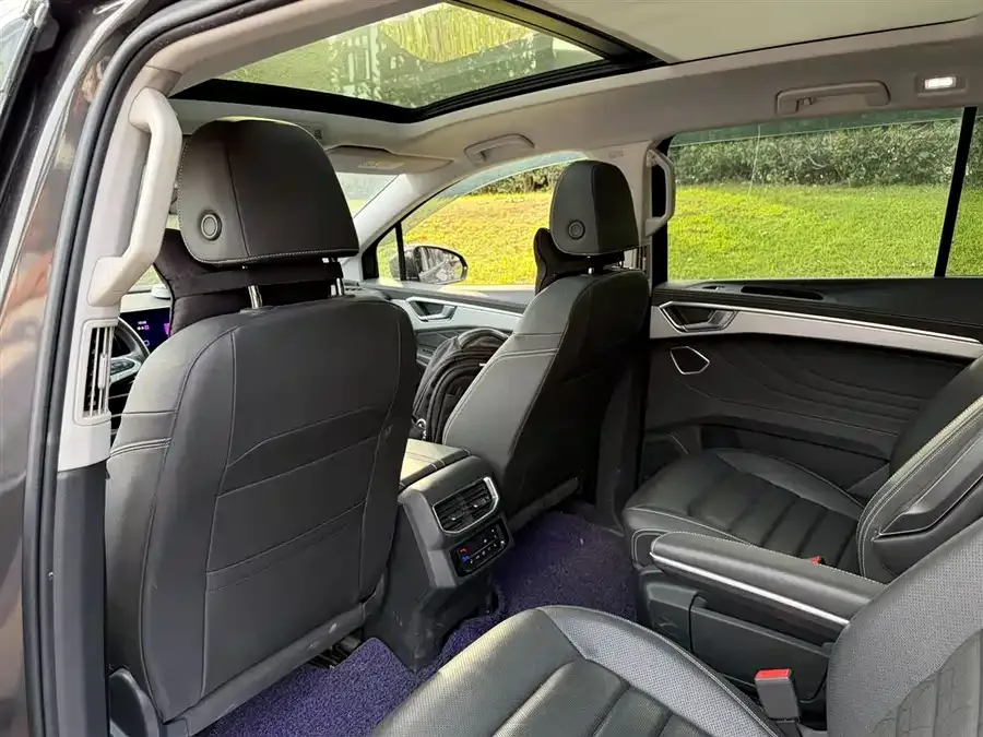 Volkswagen Talagon 2022 Lanjing 380TSI 4WD Luxury Jiajing Edition Pro 6 Seaters 2022 — миниатюра 3