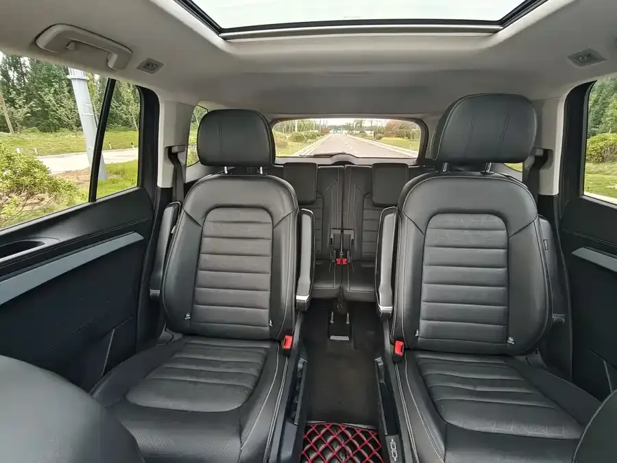 Volkswagen Talagon 2022 Lanjing 380TSI 4WD Luxury Jiajing Edition Pro 6 Seaters 2022 — миниатюра 5