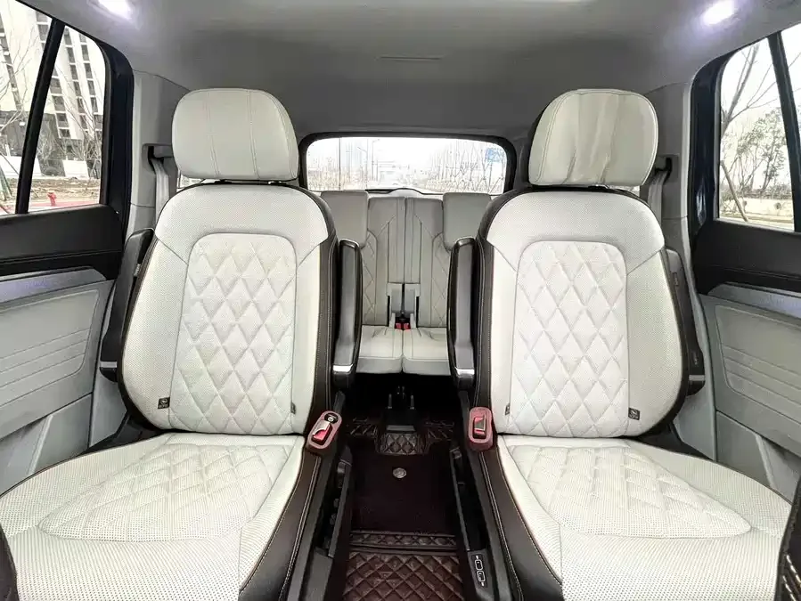 Volkswagen Talagon 2022 Lanjing 380TSI 4WD Flagship Shengjing Edition 6 Seaters 2023 — миниатюра 4