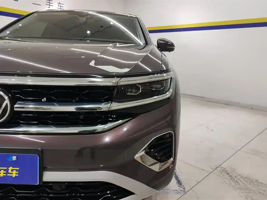 Volkswagen Talagon 2021 Lanjing 380TSI 4WD Luxury Jiajing Edition Pro Limited Edition 2022 — миниатюра 2