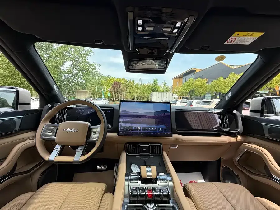 BYD Leopard Leopard 8 Leopard 8 2025 Intelligent and Brave Flagship Edition 7 Seaters 2025 — миниатюра 4