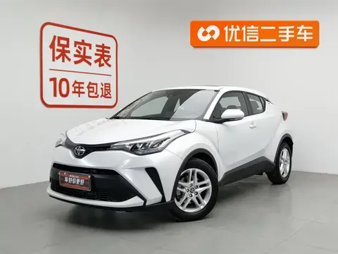 Toyota C-HR 2022 buy in Moscow