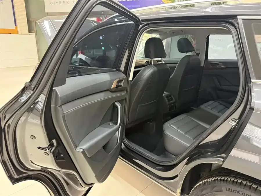 Volkswagen Tiguan (Tharu) 2021 Tuyue 280TSI 2WD Luxury Edition PLUS 2022 — миниатюра 5