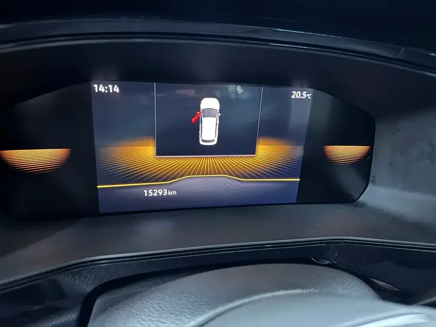 Volkswagen Tiguan (Tharu) Tuyue 2025 New 1.5L Ruijin Edition 2025 — миниатюра 2