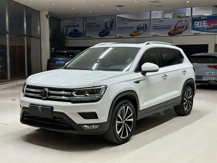 Volkswagen Tiguan (Tharu) 2022