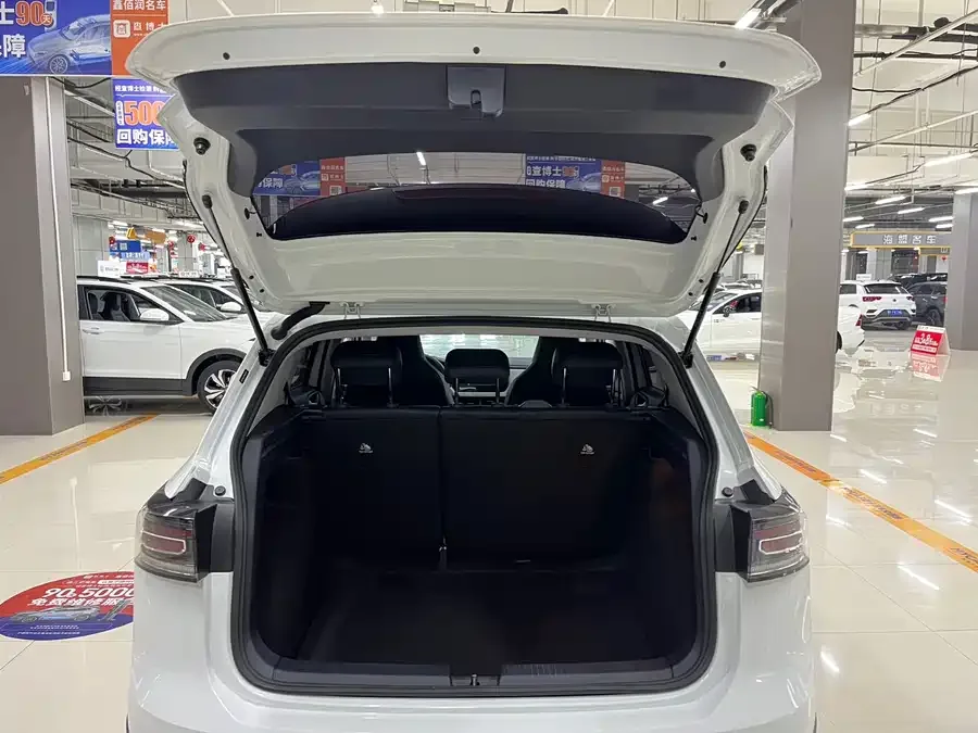 Volkswagen Tiguan (Tharu) Tuyue 2025 New 1.5L Sharp Edition 2025 — миниатюра 4