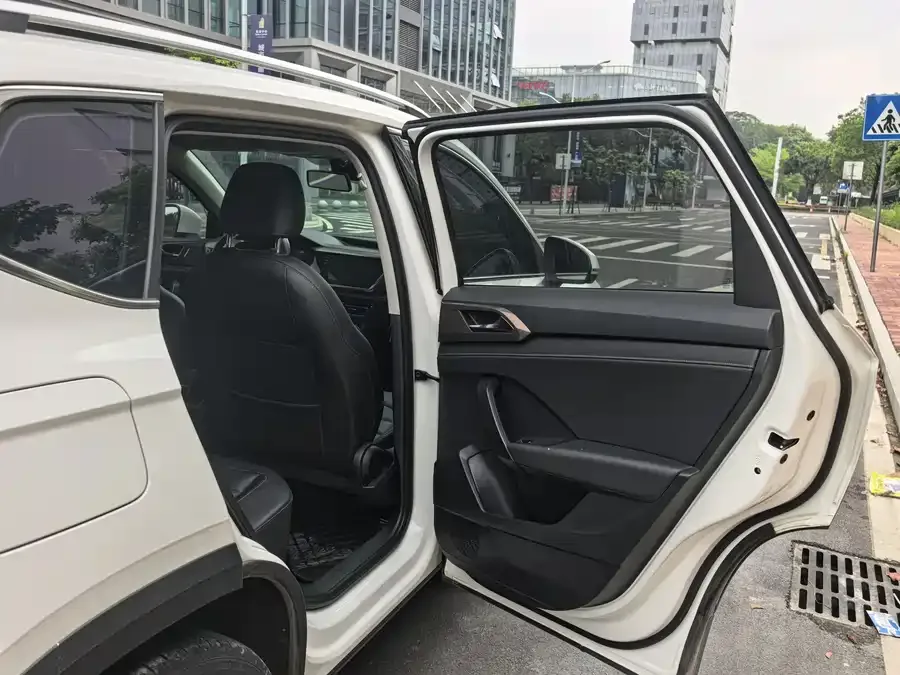 Volkswagen Tiguan (Tharu) Tuyue 2022 280TSI 2WD Luxury Edition 2022 — миниатюра 5