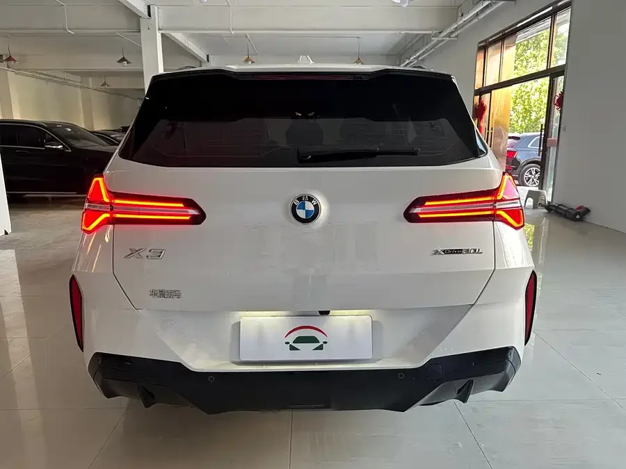 BMW X3 2025 xDrive30L Exclusive M Sport Package 2025 — миниатюра 4