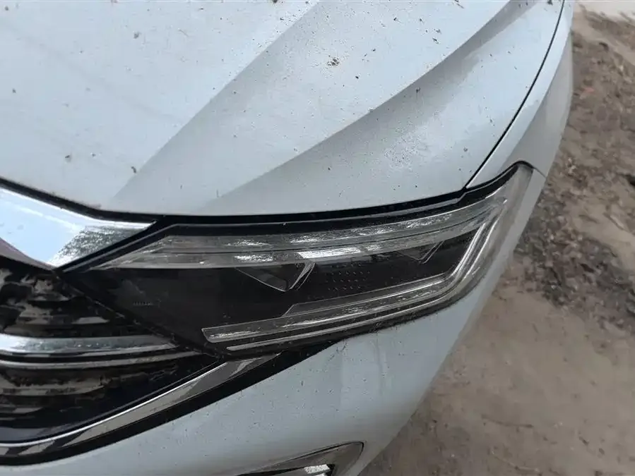 Volkswagen Sagitar 2024 Sagitar 200TSI DSG Flying Edition 2024 — миниатюра 2