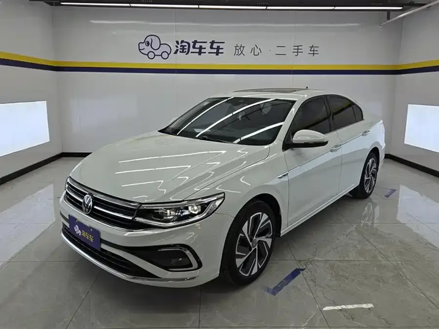 Volkswagen Bora 2023