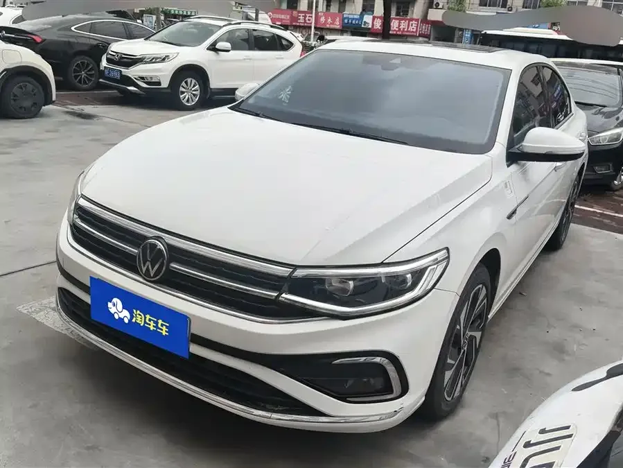 Volkswagen Bora 2024