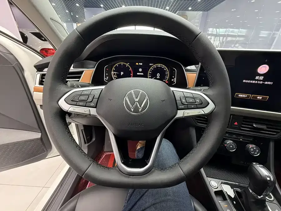 Volkswagen Bora Bora 2023 200TSI DSG Joy-Drive PRO Edition 2023 — миниатюра 4