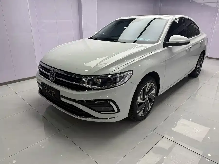 Volkswagen Bora 2023