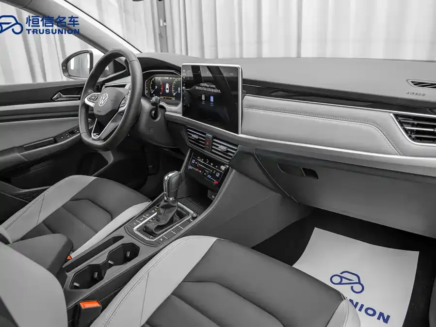 Volkswagen Bora Bora 2023 280TSI DSG Premium Edition 2022 — миниатюра 4