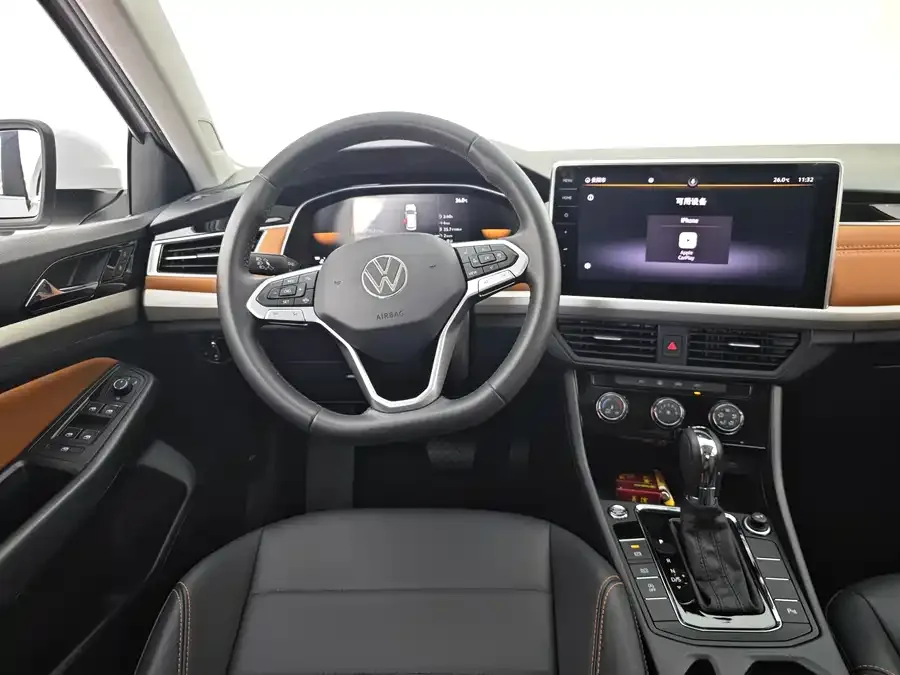 Volkswagen Bora Bora 2023 200TSI DSG Joy Edition 2023 — миниатюра 5