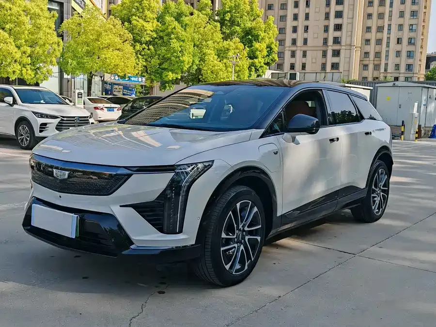 Cadillac IQ 2024