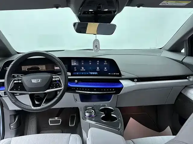 Cadillac IQ IQ Aoge 2024 four-wheel drive long-range version 2026 — миниатюра 2